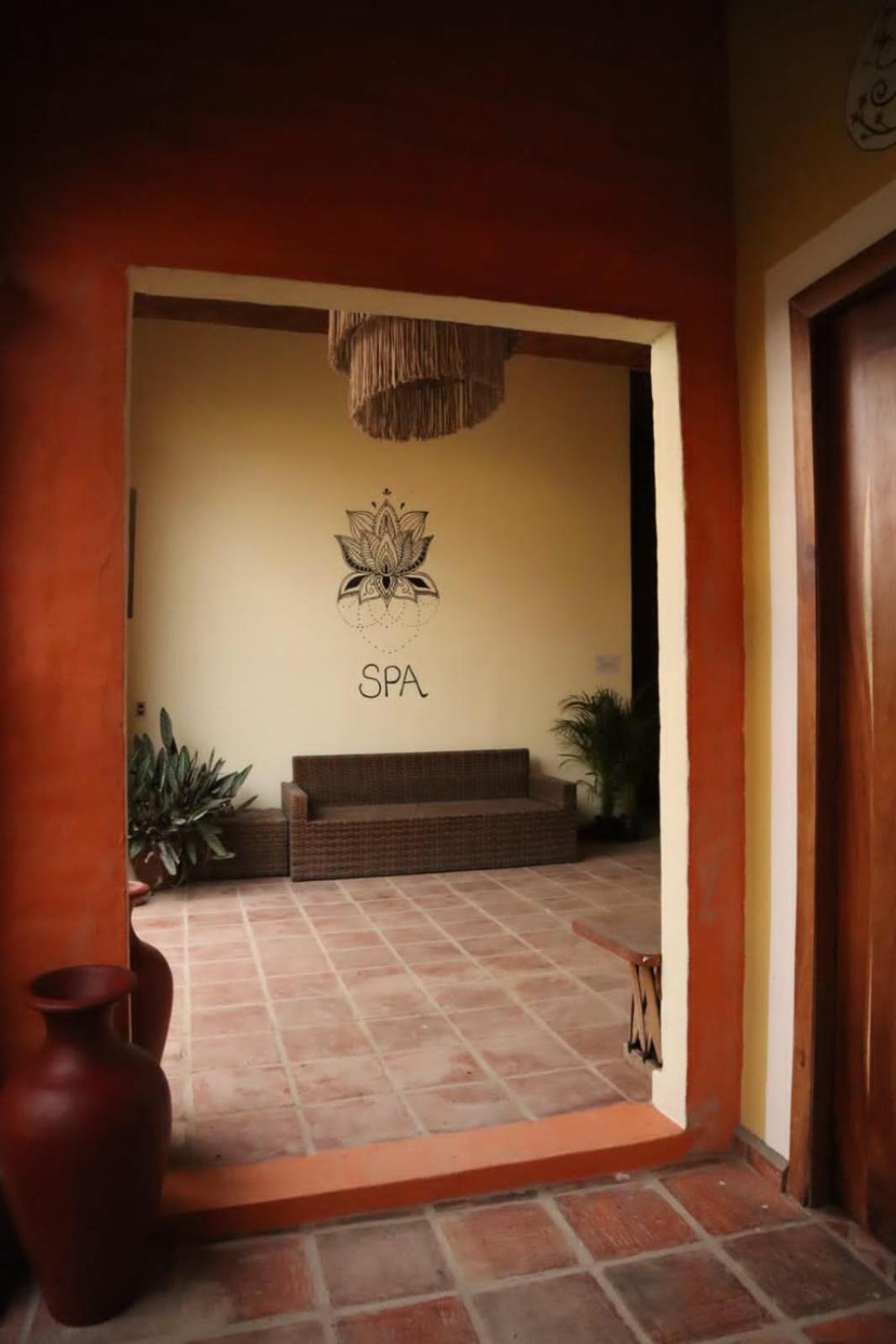Hotel Boutique Sol Y Luna Spa Ajijic Exterior foto