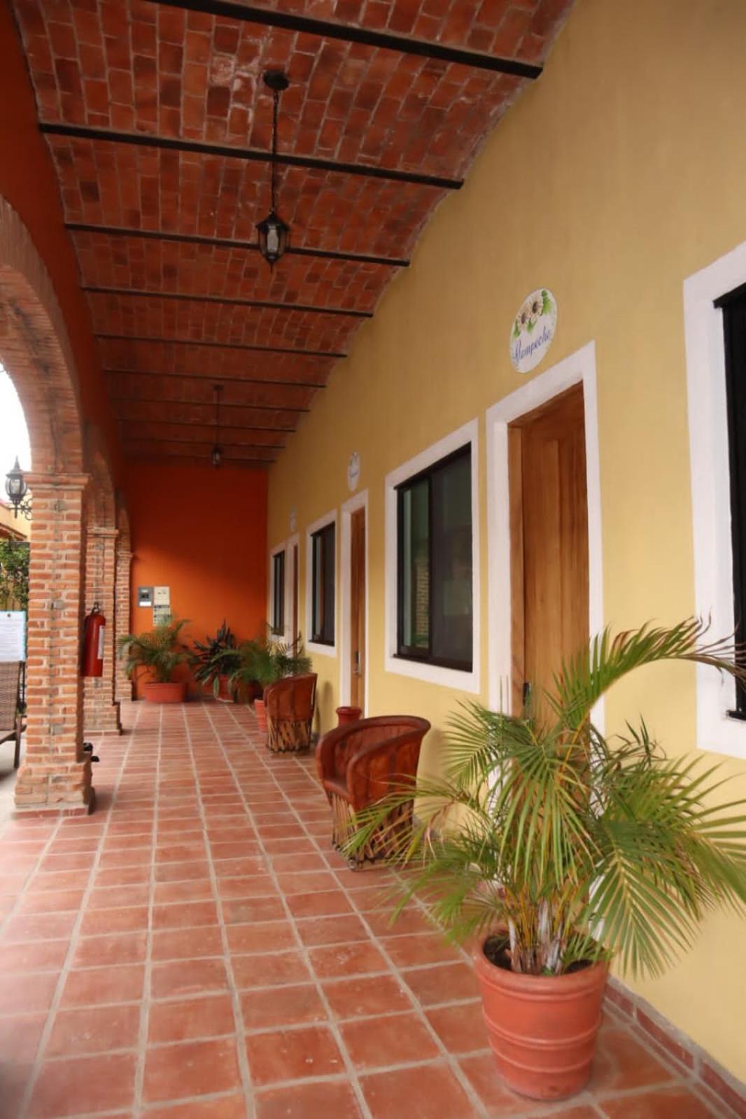 Hotel Boutique Sol Y Luna Spa Ajijic Exterior foto