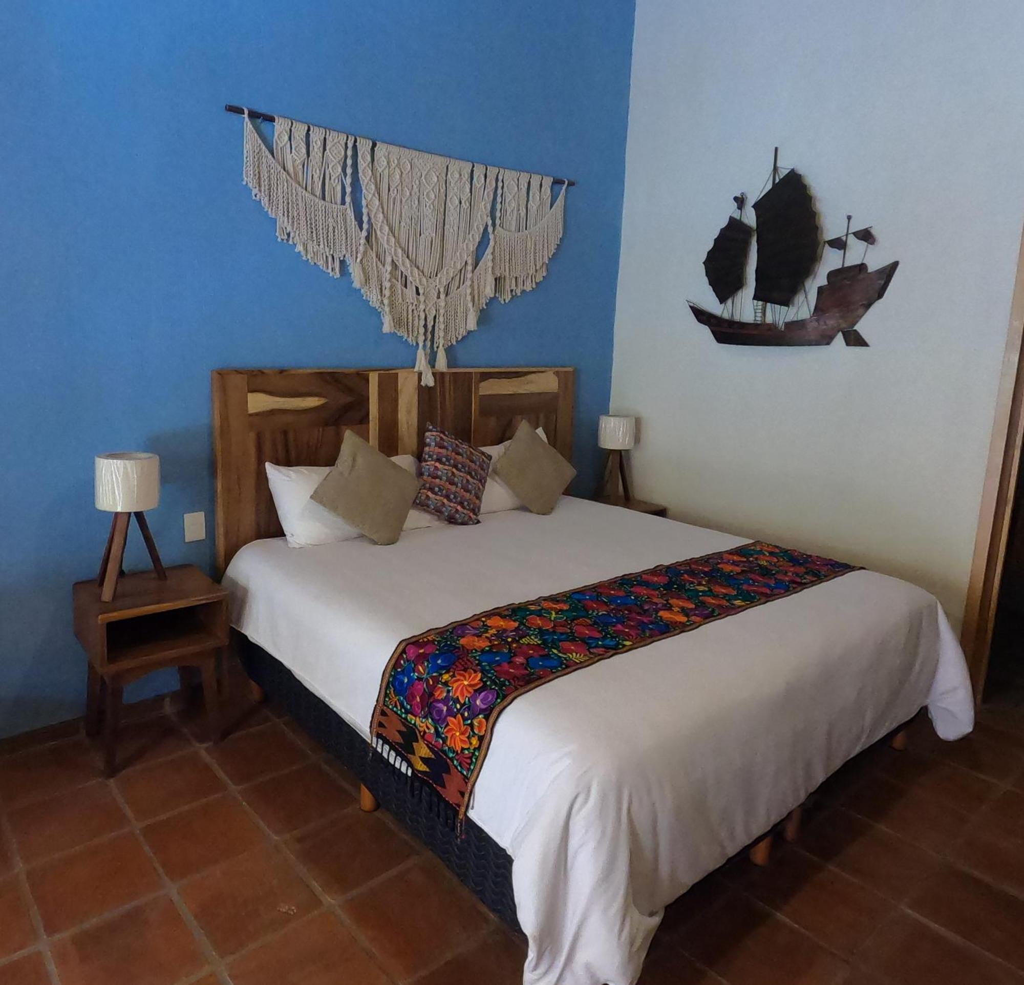 Hotel Boutique Sol Y Luna Spa Ajijic Exterior foto